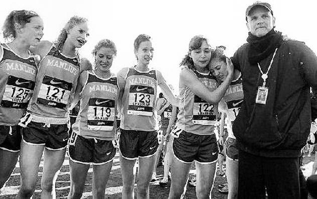 Fayetteville-Manlius girls cross country team after winning Nike Cross Nationals.